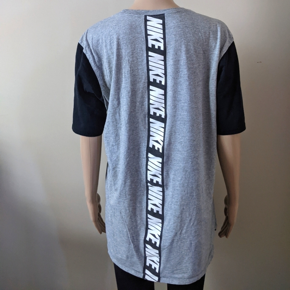 Nike raglan tshirt, men's medium